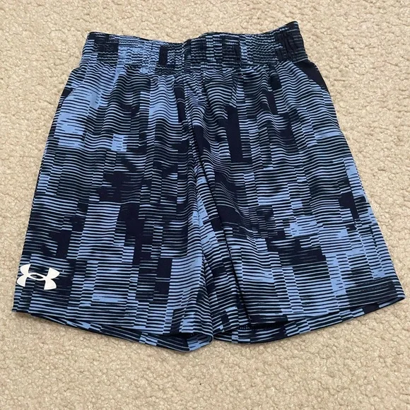 Boys Athletic Shorts Under Armor & Champion - Picture 6 of 8